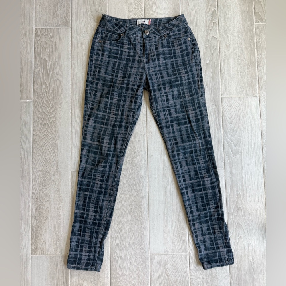Tie-dye dark wash curvy skinny jeans